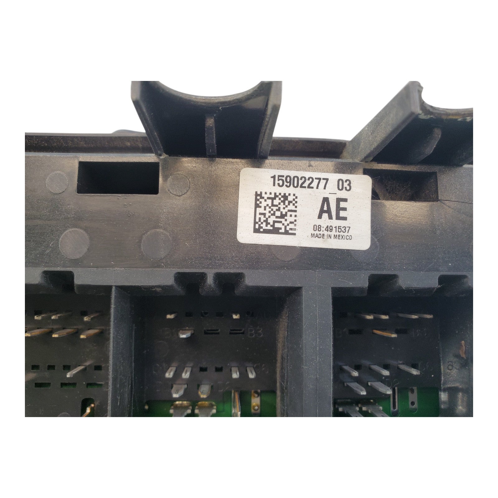 2008-09 Chevrolet Impala Fuse Box Junction OEM 15902277 Module AE