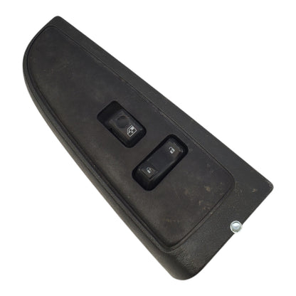 03-06 Chevy Silverado/GMC Sierra Passenger Switch Only OEM Broke Bezel 15109674
