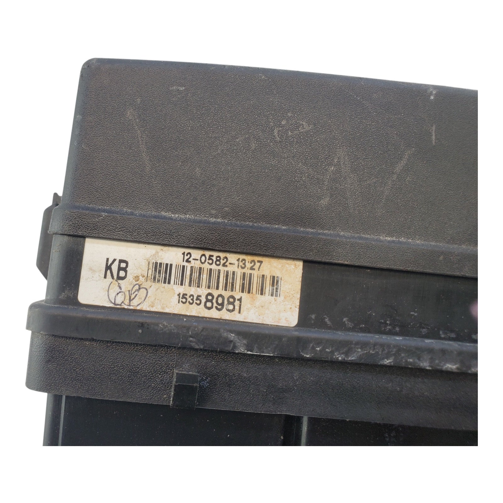 Engine Fuse Box CHEVY Saturn  GM 15358981 OEM