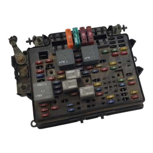 00-02 Chevy Silverado/GMC Sierra FUSE BOX RELAY JUNCTION BLOCK 15328806-05 PL