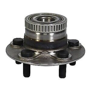 2002-2005 Chrysler PT Cruiser Rear Wheel Bearing and Hub Assembly