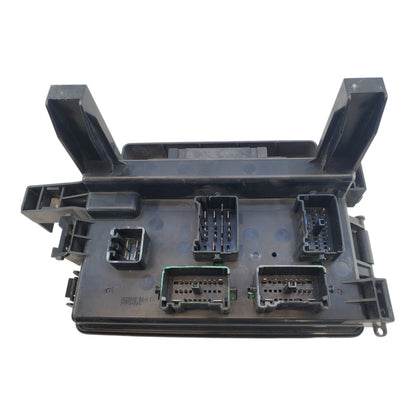 2005 D-MAGNUM/ C-300 FUSE BOX MAIN PANEL ENGINE BODY CONTROL MODULE  P05087166AI