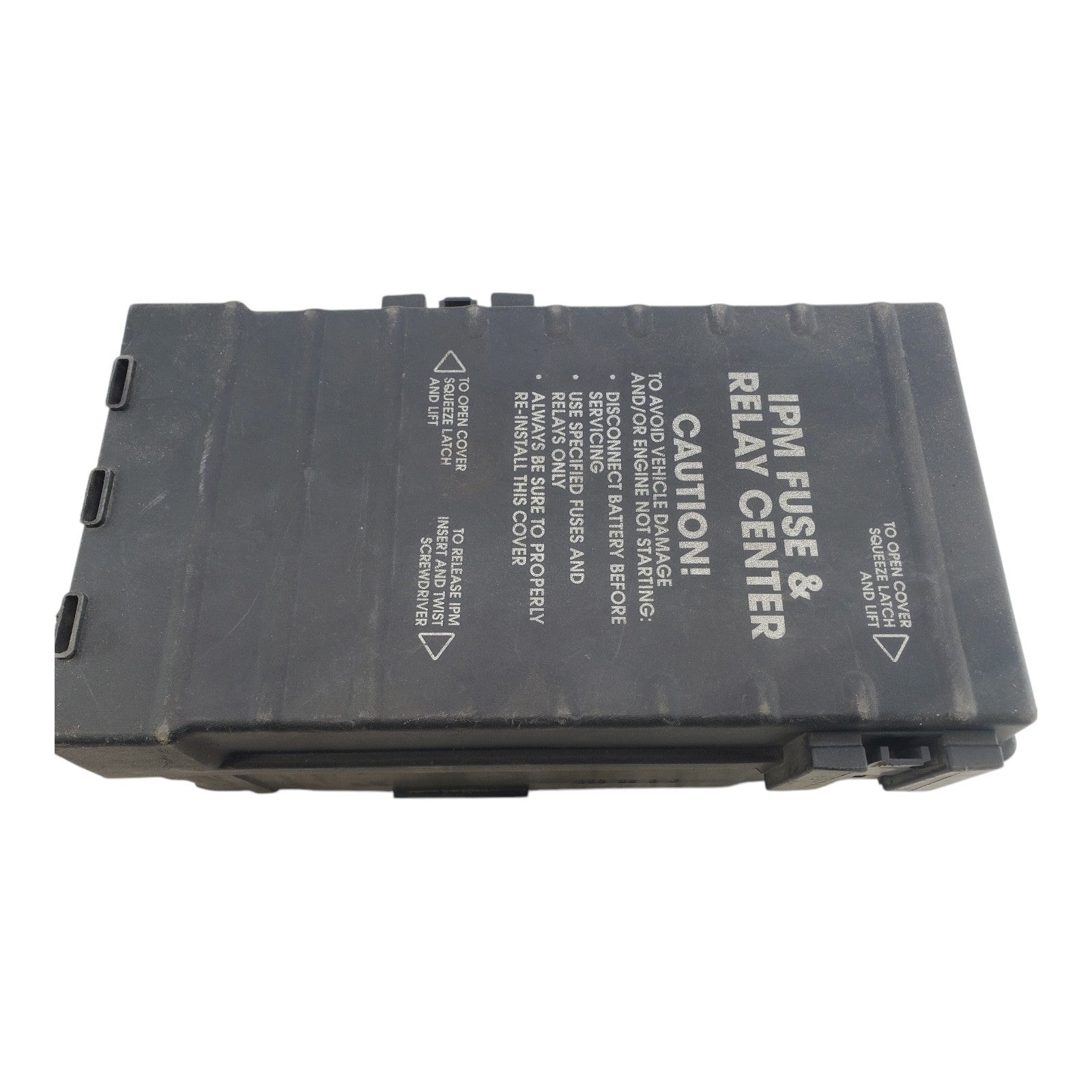 Chrysler Town & Country, Engine Fuse & Relay Box