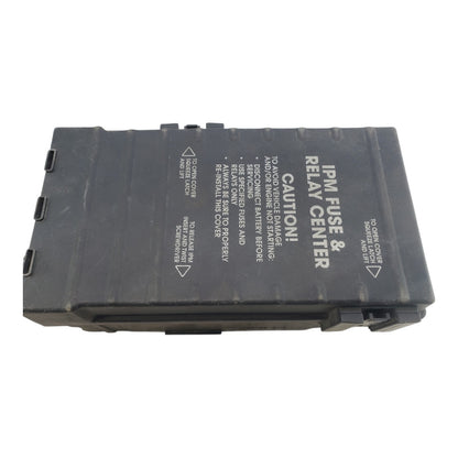 Chrysler Town & Country, Engine Fuse & Relay Box