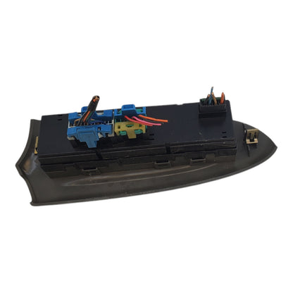 02 - 05 CHEVY TRAILBLAZER PASSENGER RIGHT SIDE POWER WINDOW SWITCH P/N 15180057