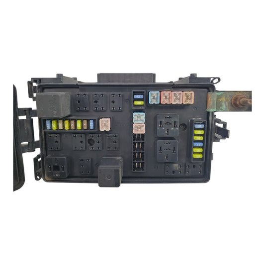 06 Dodge Charger Magnum 300 HEMI Fuse Box BCM P04692031AM