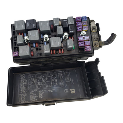 08-12 Chevy Malibu Fuse Box Relay Module 25883018_04 OEM