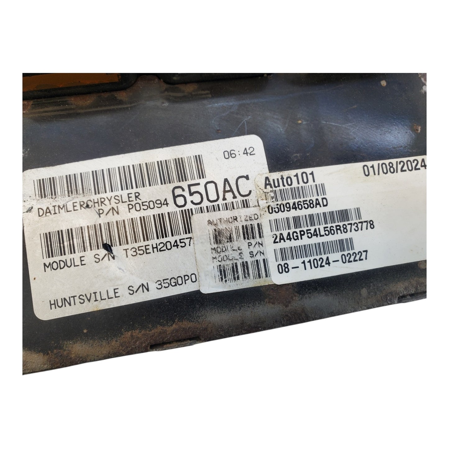 06 CARAVAN ENGINE ECM CONTROL MODULE 3.3L AND 3.8L p05094658AD 05094658AD