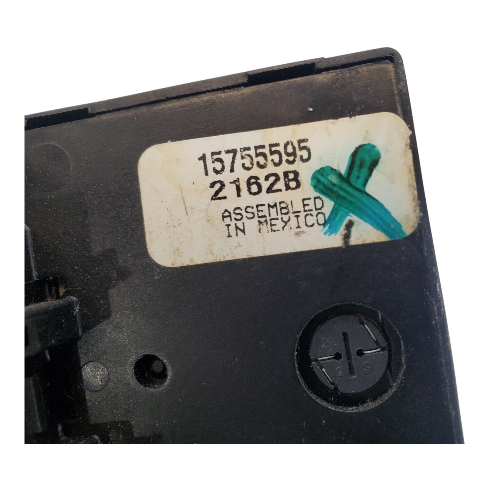 99-02 Silverado Sierra Tahoe Yukon Suburban Headlight Switch Control 15755595