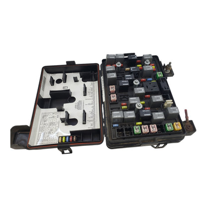 2010 CHEVROLET HHR ENGINE FUSE BOX 20908790