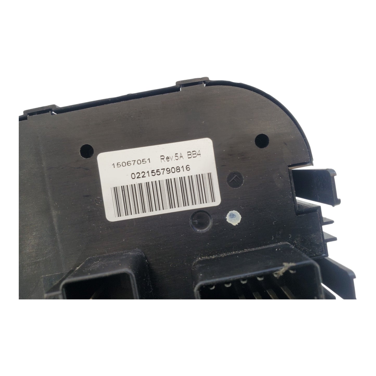 2002 - 2009 GMC ENVOY TRAILBLAZER HEAD LIGHT FOG SWITCH OEM 15067051