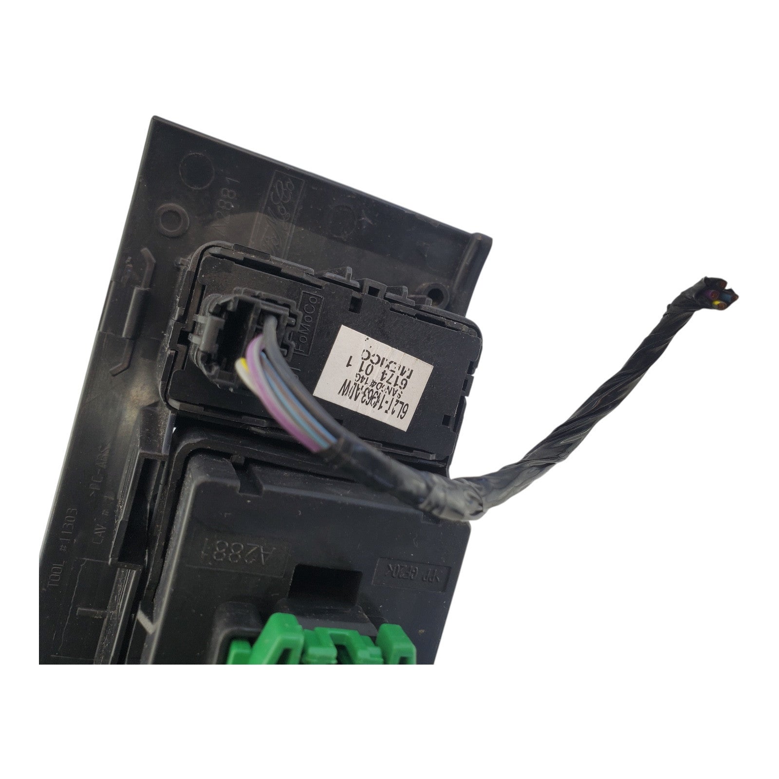 2006-2007 Ford Explorer Master Power Window Switch Carbon Fiber Bezel